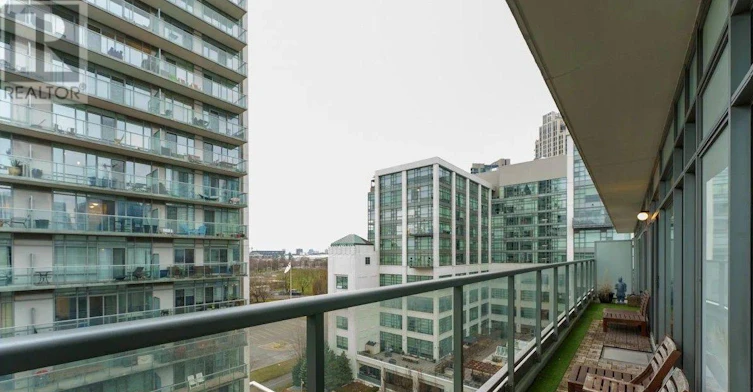 902-90 Stadium Road, Toronto, ON, M5V 3W5 - 22