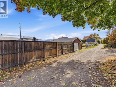 3558 Old Okanagan Highway - 4