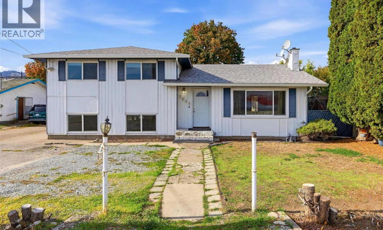 3558 Old Okanagan Highway
