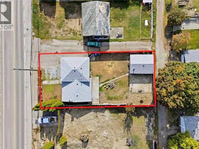 3558 Old Okanagan Highway - 2