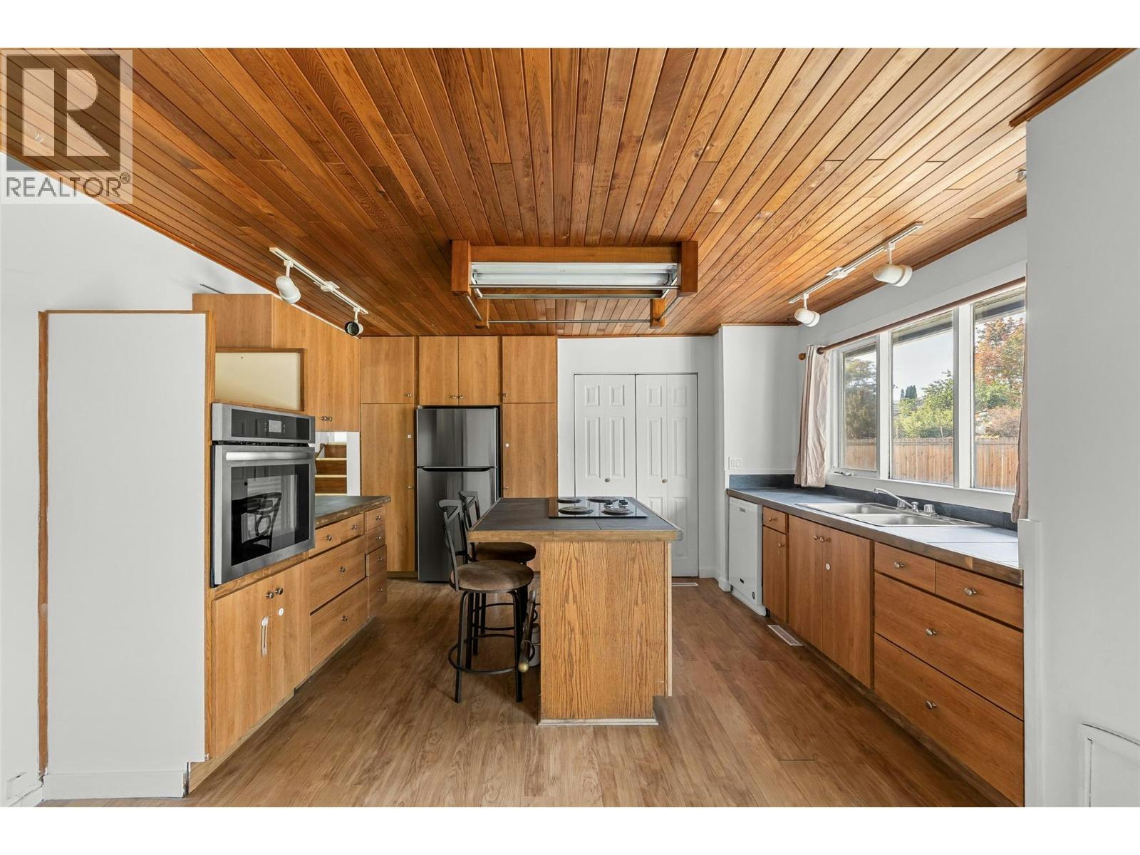3558 Old Okanagan Highway - 5