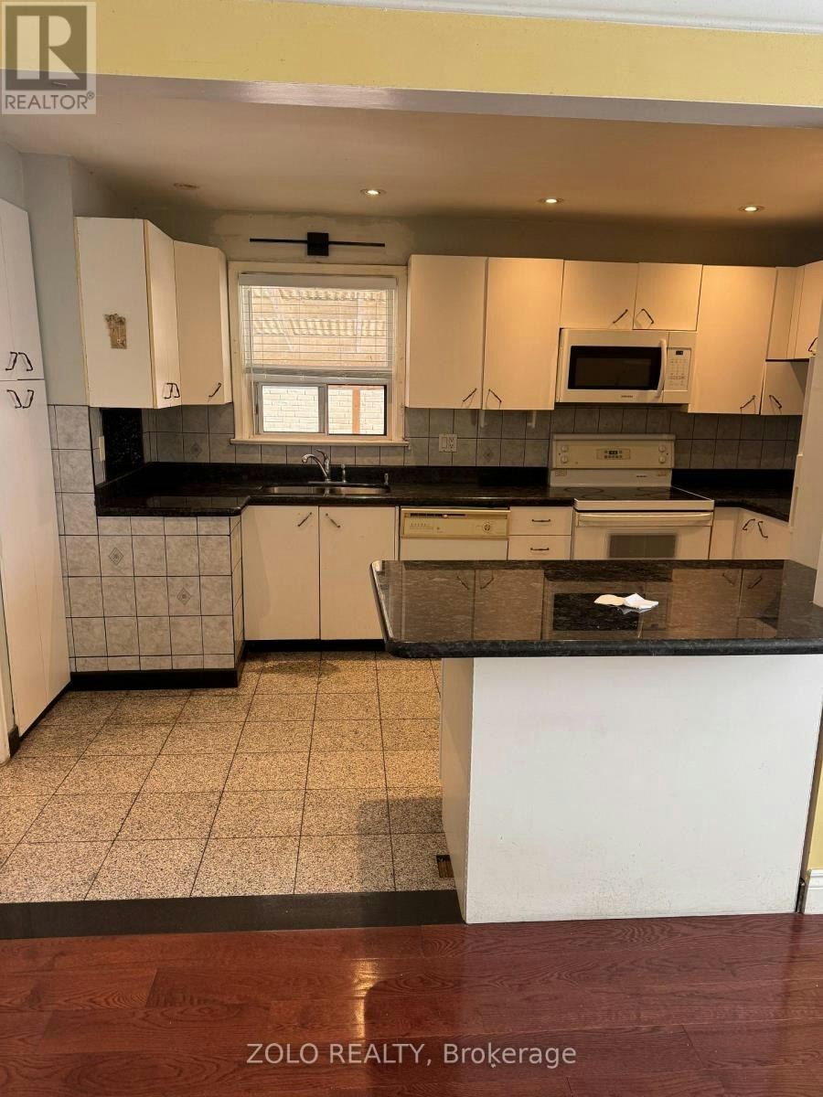MAIN-110 Darlingside Drive, Toronto, ON, M1E 3P5 - 2