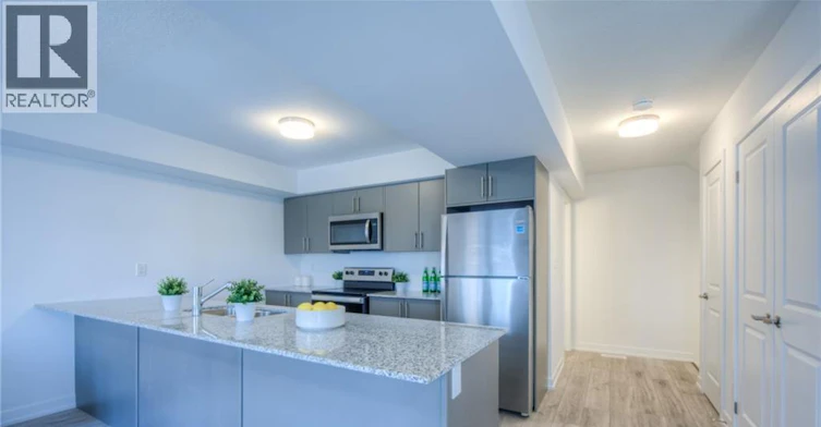 225-205 Oak Trail WEST, Kitchener, ON, N2R 0R9 - 6