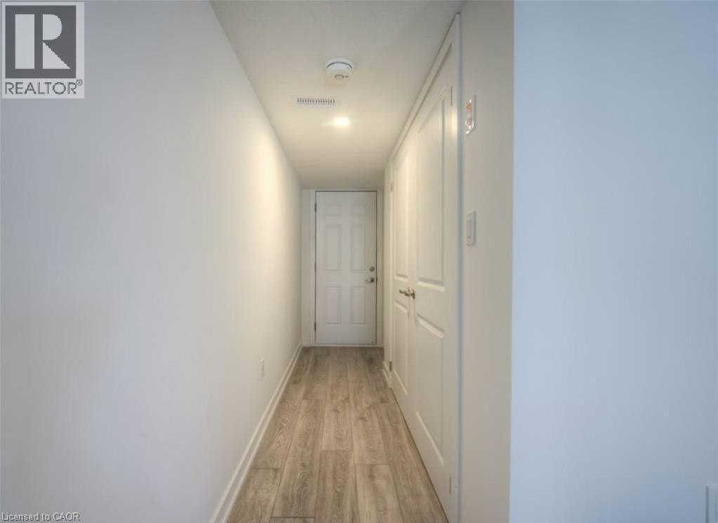 225-205 Oak Trail WEST, Kitchener, ON, N2R 0R9 - 4