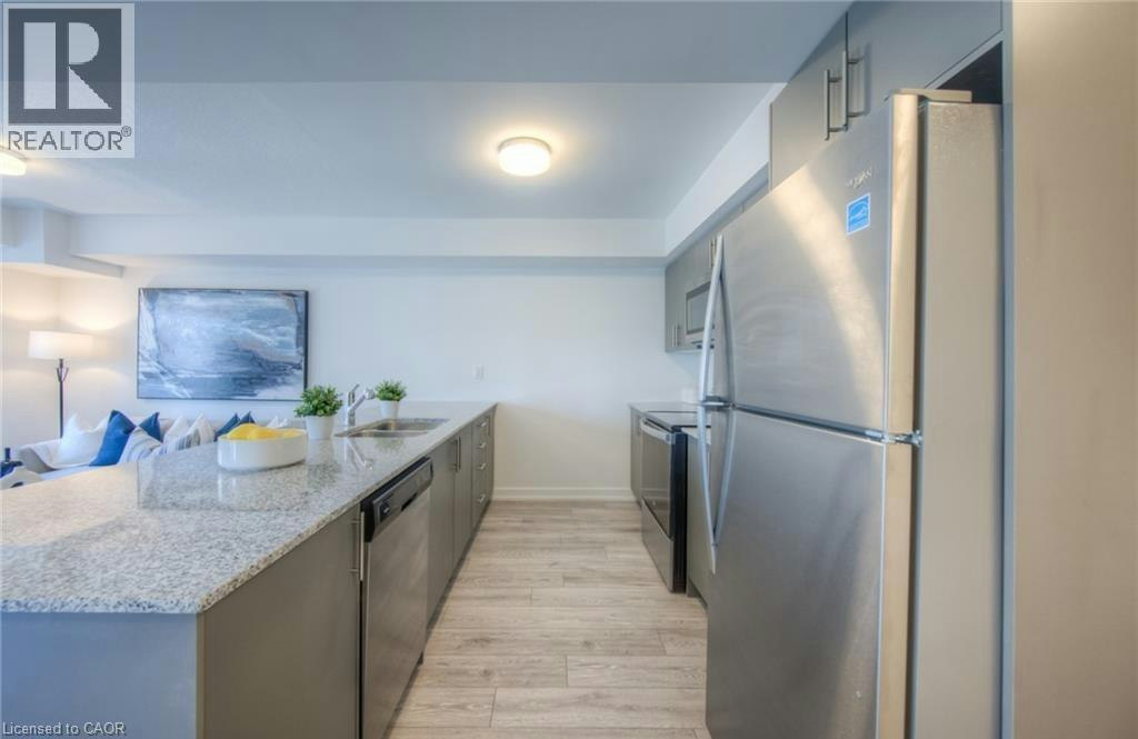 225-205 Oak Trail WEST, Kitchener, ON, N2R 0R9 - 7