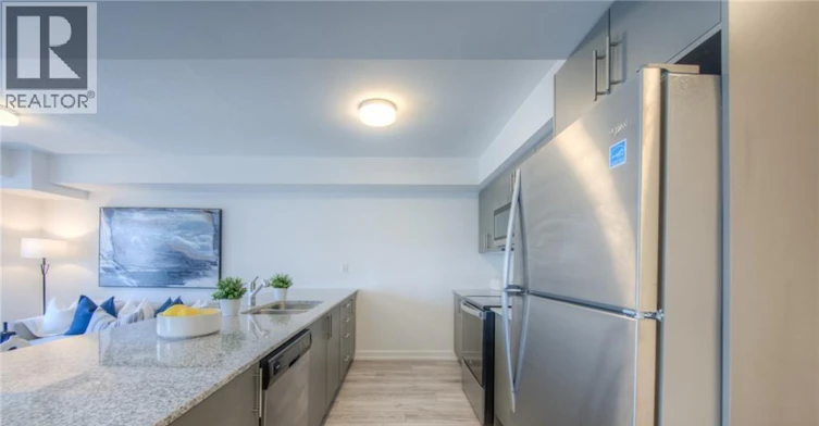 225-205 Oak Trail WEST, Kitchener, ON, N2R 0R9 - 7