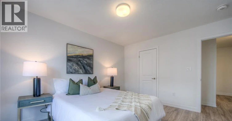 225-205 Oak Trail WEST, Kitchener, ON, N2R 0R9 - 19