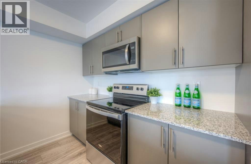 225-205 Oak Trail WEST, Kitchener, ON, N2R 0R9 - 8