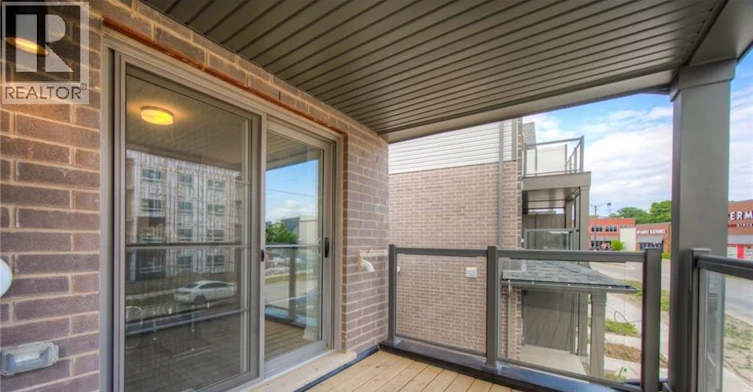 225-205 Oak Trail WEST, Kitchener, ON, N2R 0R9 - 13