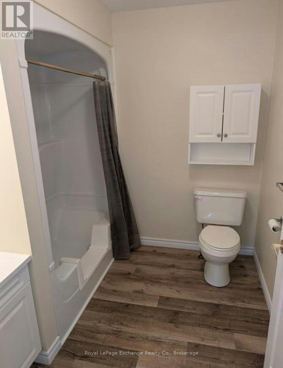 28A Park Street, Huron Kinloss, ON, N0G 2R0 - 9