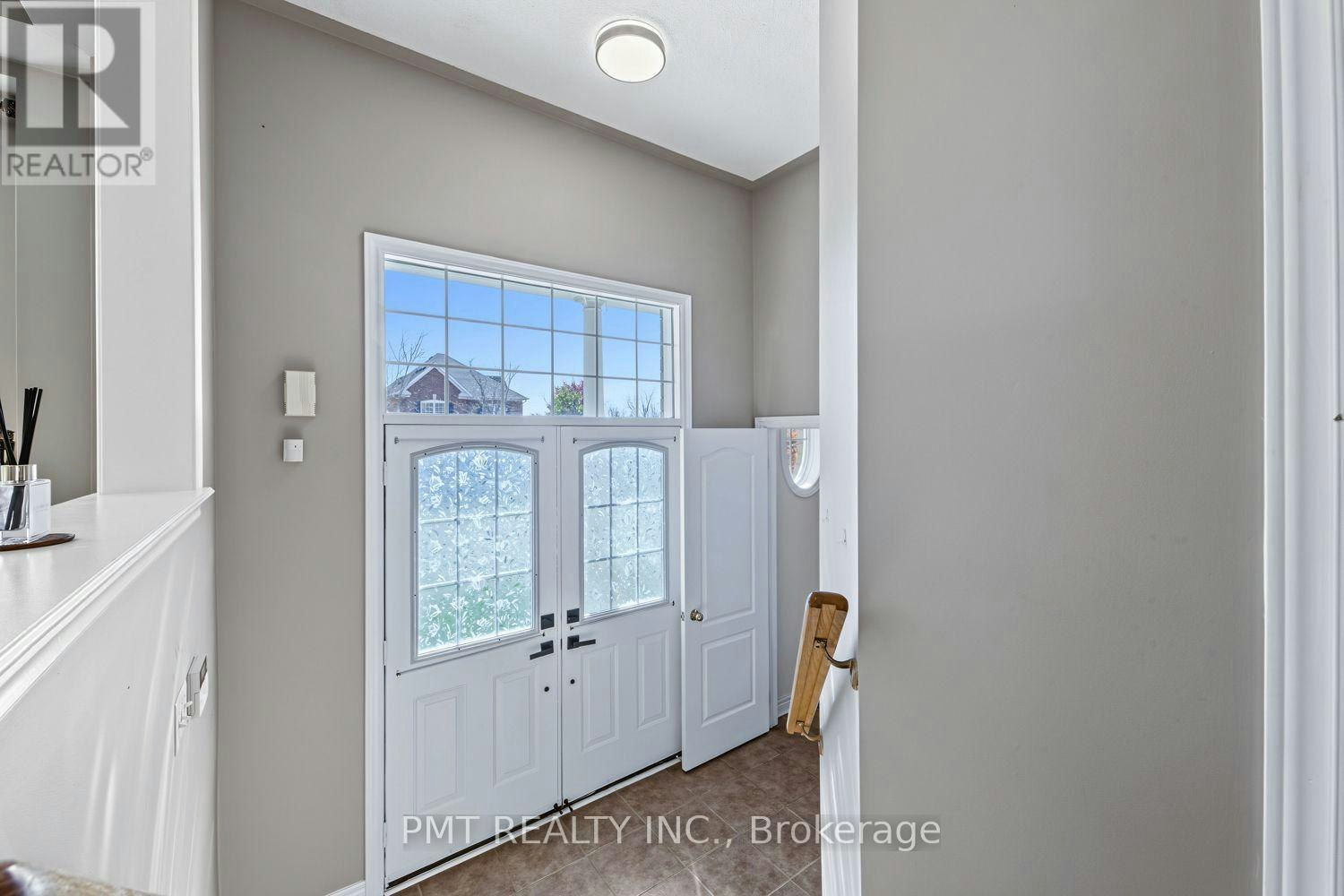 43 Manley Avenue, Whitchurch-Stouffville, ON, L4A 0C5 - 4