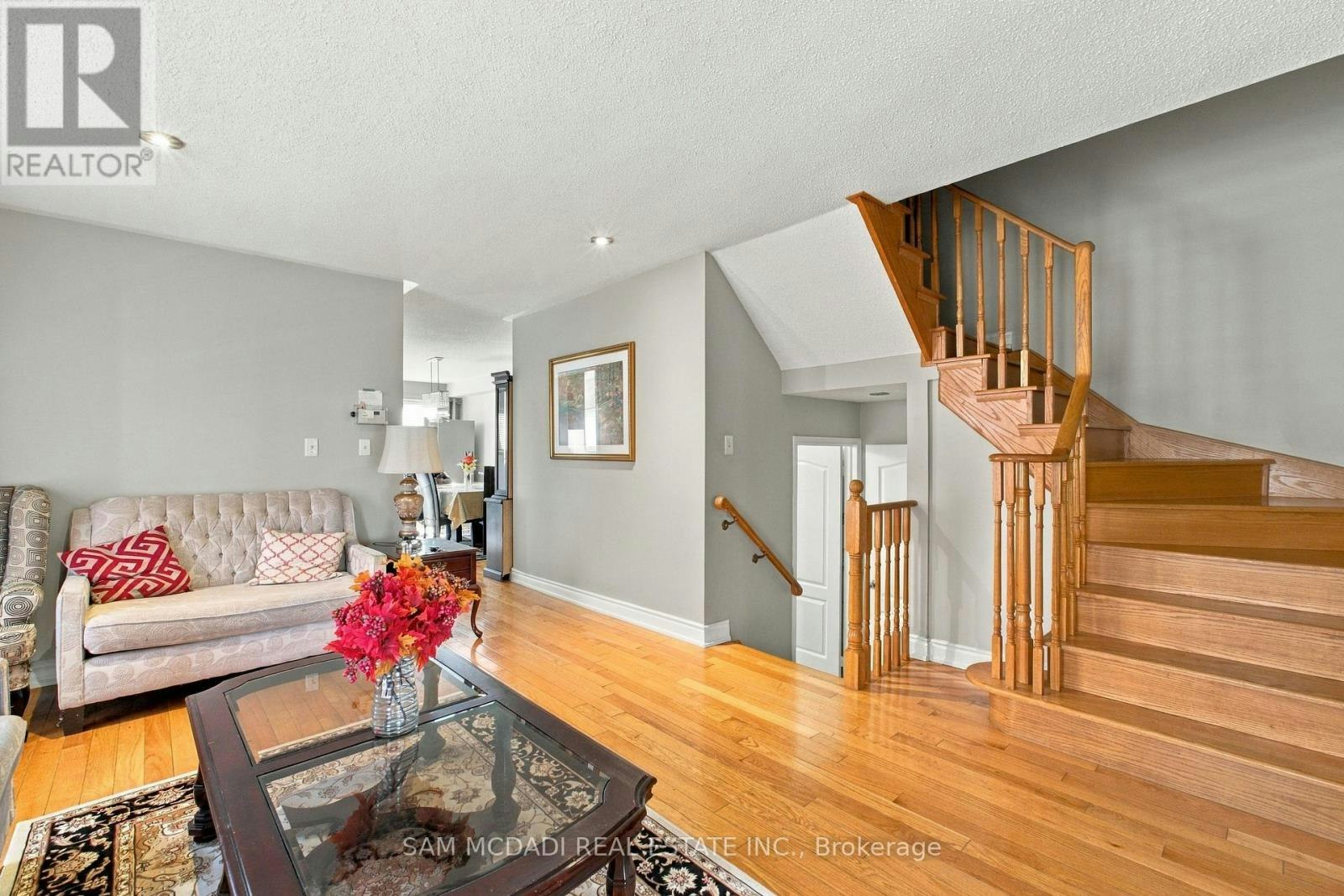 3344 Southwick Street, Mississauga, ON, L5M 7L5 - 9