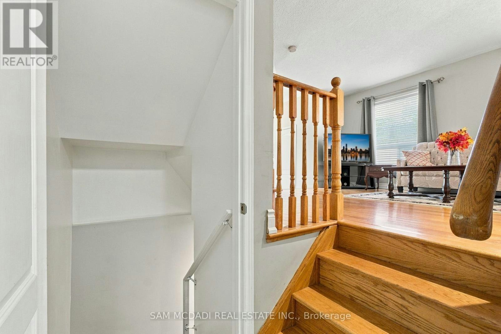 3344 Southwick Street, Mississauga, ON, L5M 7L5 - 4