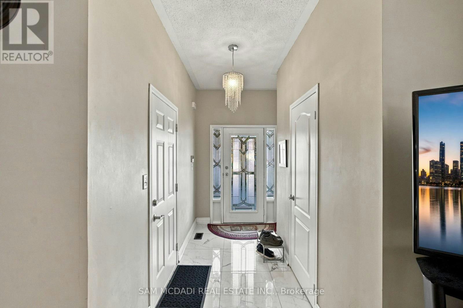 3344 Southwick Street, Mississauga, ON, L5M 7L5 - 2