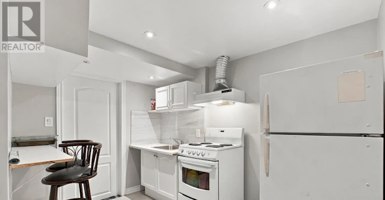 3344 Southwick Street, Mississauga, ON, L5M 7L5 - 7