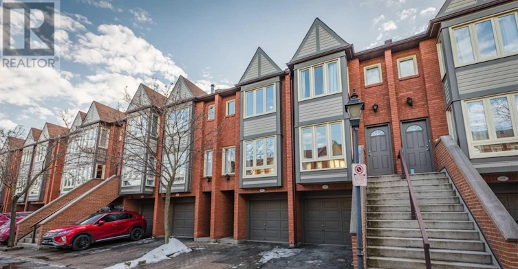 611-895 Maple Avenue, Burlington, ON, L7S 2H7