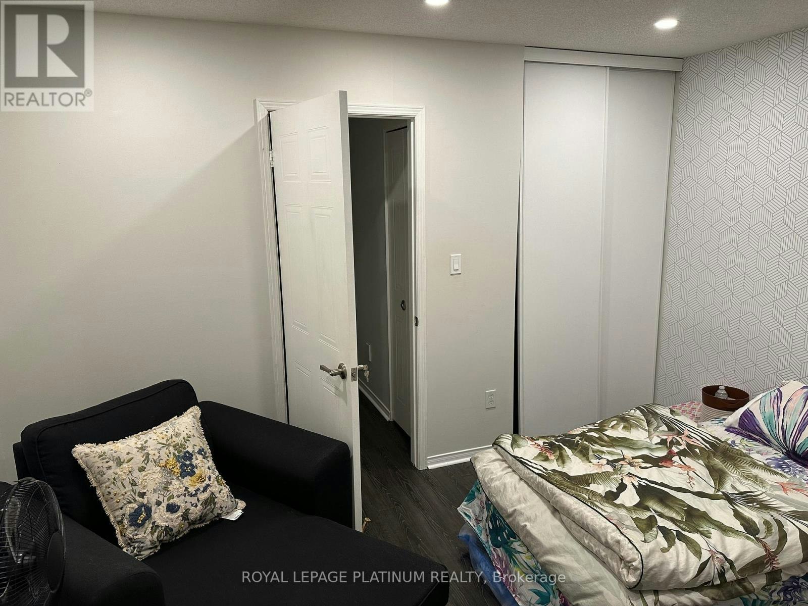 611-895 Maple Avenue, Burlington, ON, L7S 2H7 - 14