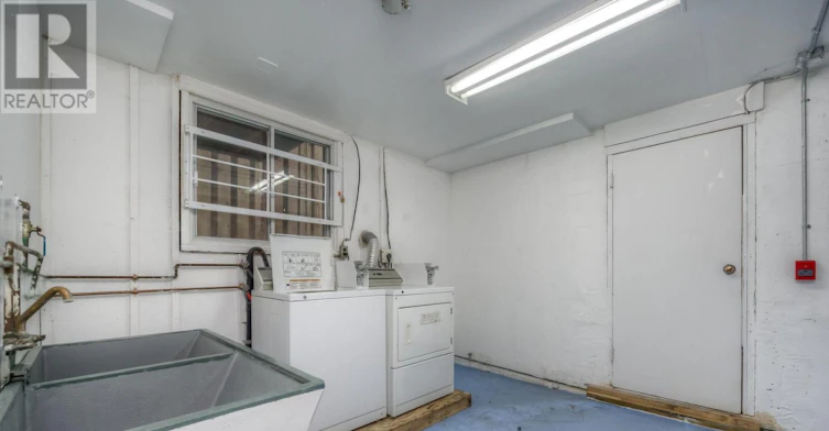 2-75 Highland Road E, Kitchener, ON, N2M 3V8 - 3