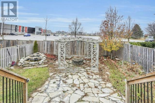 3375 Emilycarr Lane, London, ON, N6L 0A3 - 7