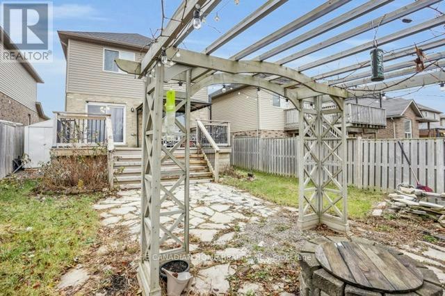 3375 Emilycarr Lane, London, ON, N6L 0A3 - 8