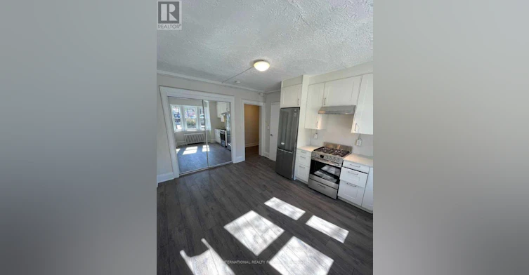 1-1094 College Street, Toronto, ON, M6H 1B3 - 4
