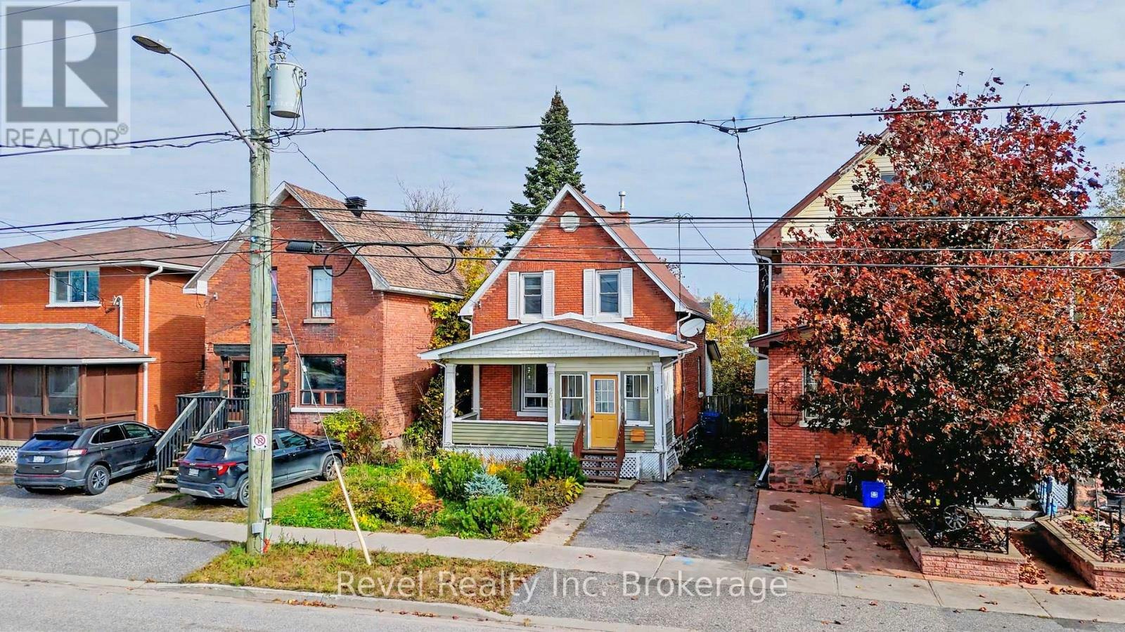 220 First Avenue E, North Bay, ON, P1B 1J8