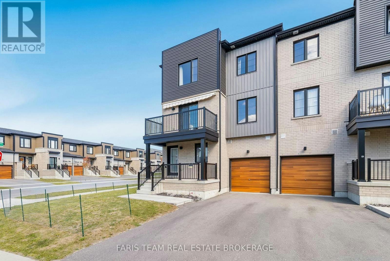 38 Silo Mews, Barrie, ON, L9J 0V3
