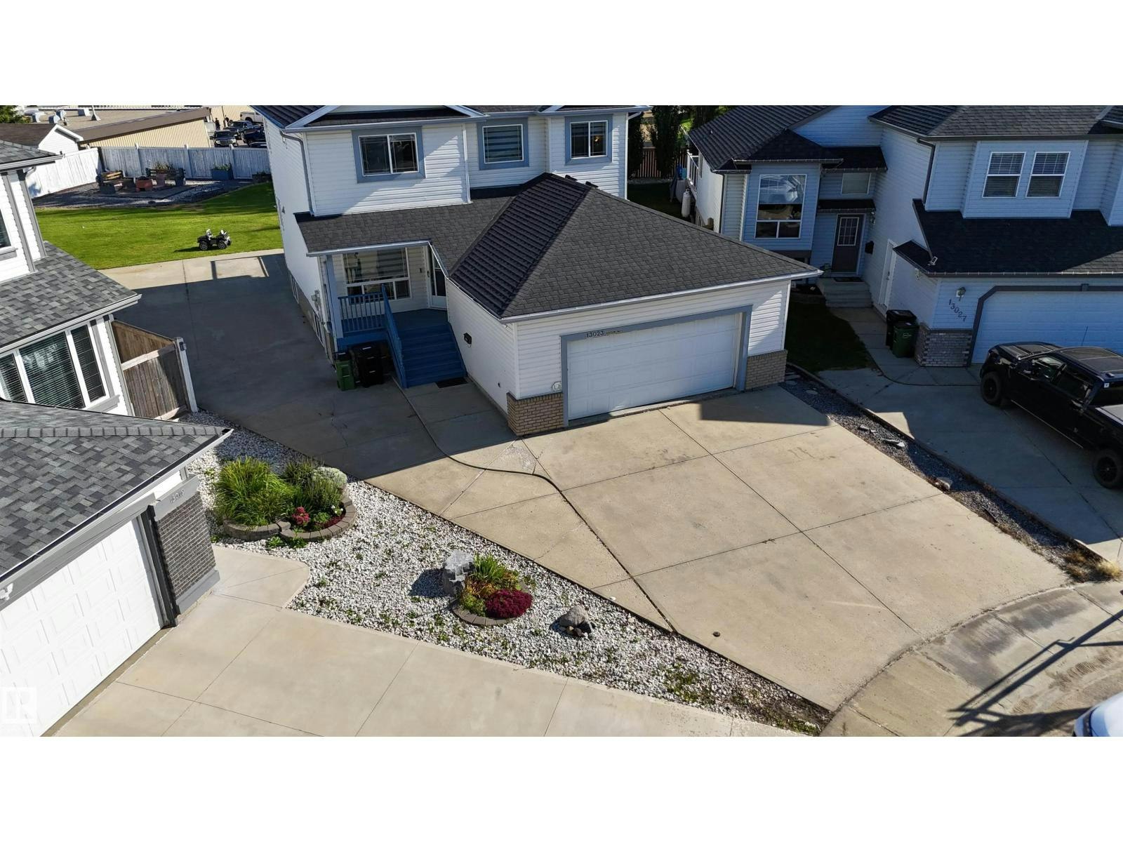 13023 Hudson Wy NW, Edmonton, AB, T6V 1M4