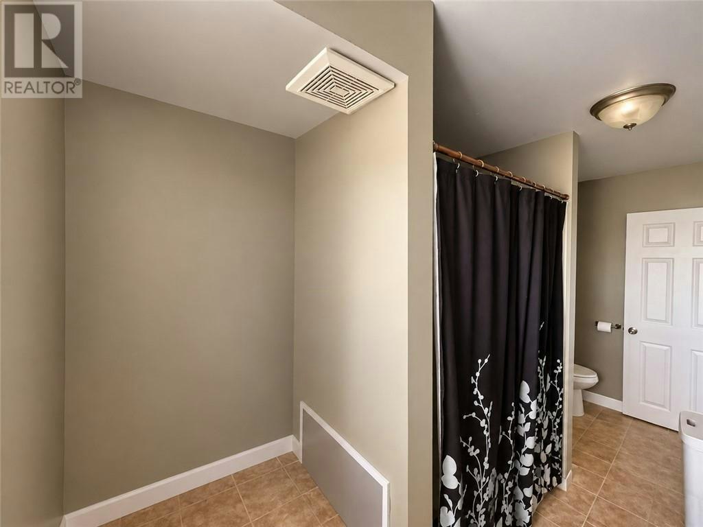 3-660 Notre Dame Avenue, Greater Sudbury, ON, P3C 5L2 - 8