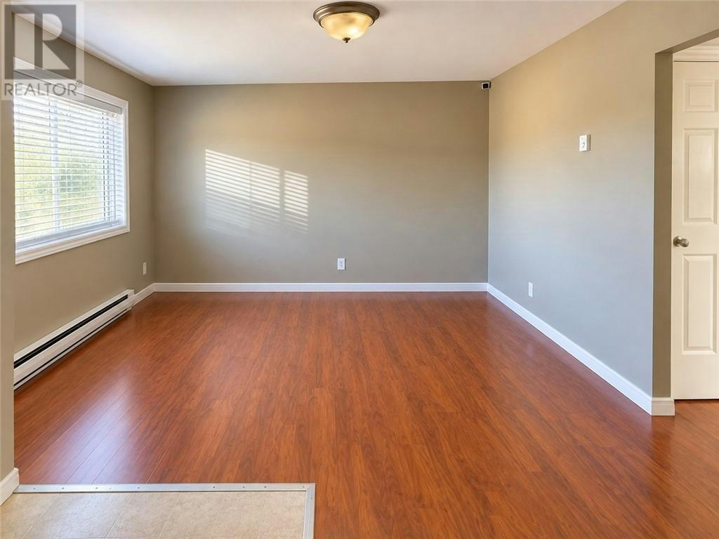 3-660 Notre Dame Avenue, Greater Sudbury, ON, P3C 5L2 - 4