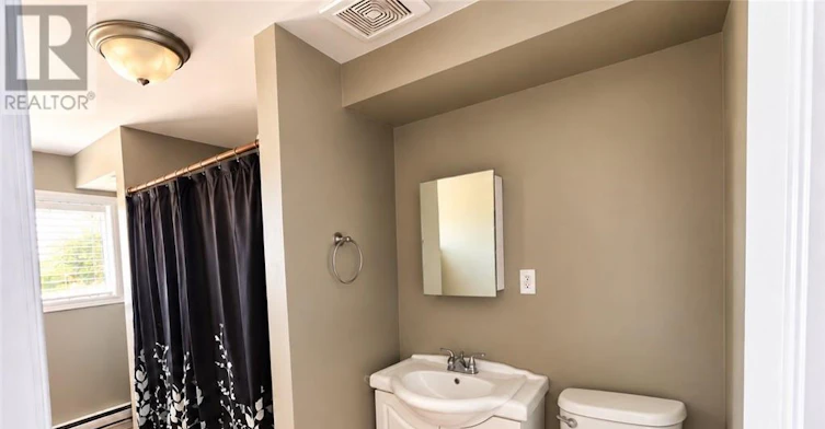 3-660 Notre Dame Avenue, Greater Sudbury, ON, P3C 5L2 - 7