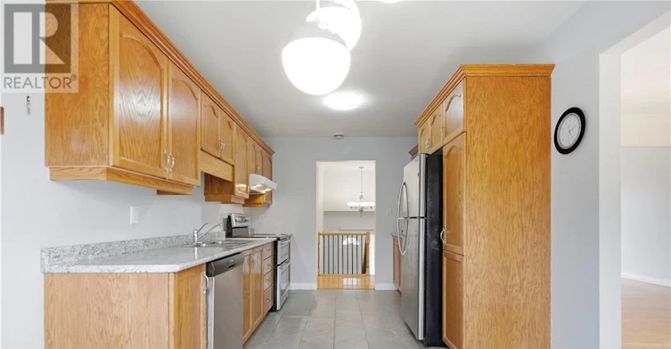 61 Crater Crescent, Greater Sudbury, ON, P3E 5Y6 - 12