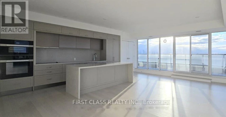 1209-10 Inn ON The Park Drive, Toronto, ON, M3C 0P8 - 7