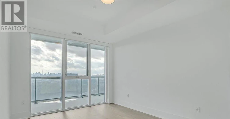 1209-10 Inn ON The Park Drive, Toronto, ON, M3C 0P8 - 14