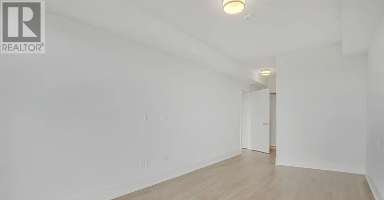 1209-10 Inn ON The Park Drive, Toronto, ON, M3C 0P8 - 12