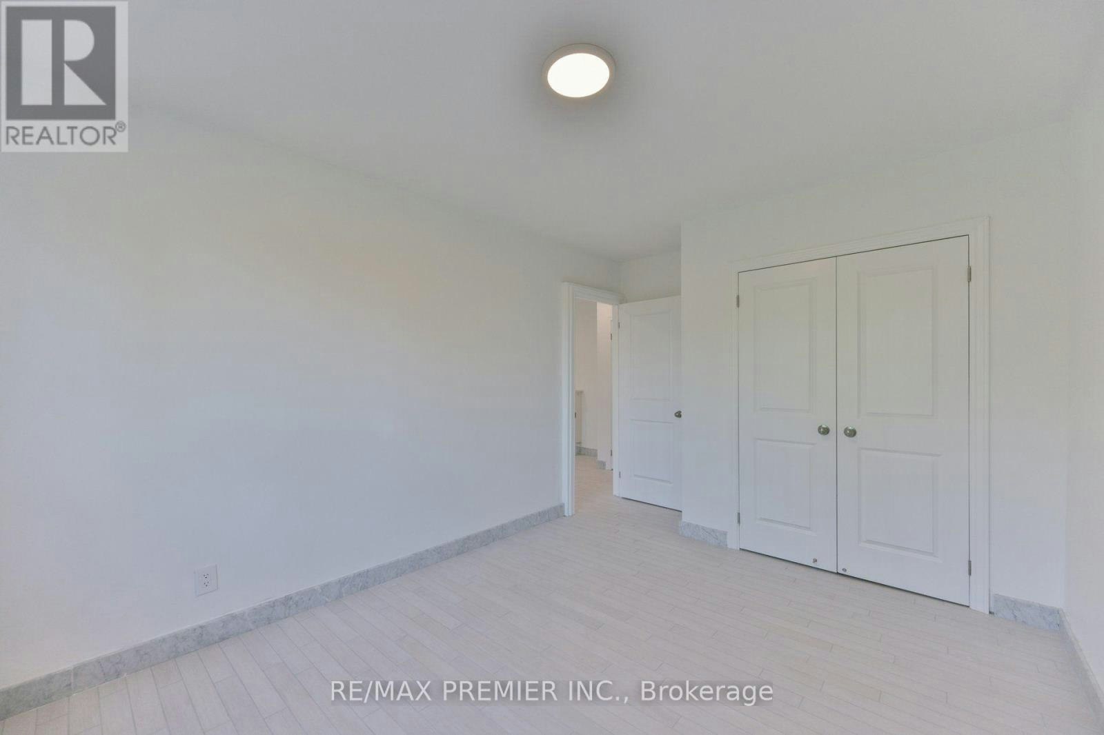 202-10 Ellison Avenue, Toronto, ON, M3H 2J6 - 7