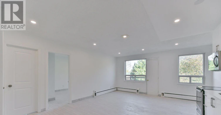 202-10 Ellison Avenue, Toronto, ON, M3H 2J6 - 4
