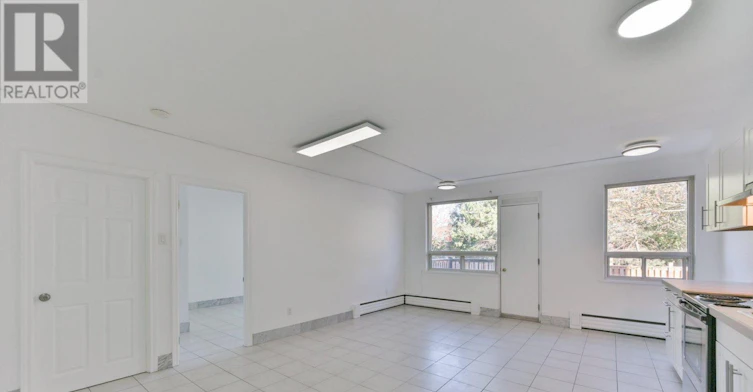 102-10 Ellison Avenue, Toronto, ON, M3H 2J6 - 6