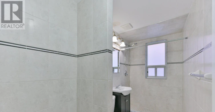102-10 Ellison Avenue, Toronto, ON, M3H 2J6 - 11