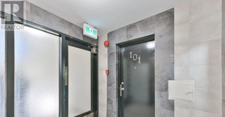 101-10 Ellison Avenue, Toronto, ON, M3H 2J6 - 2