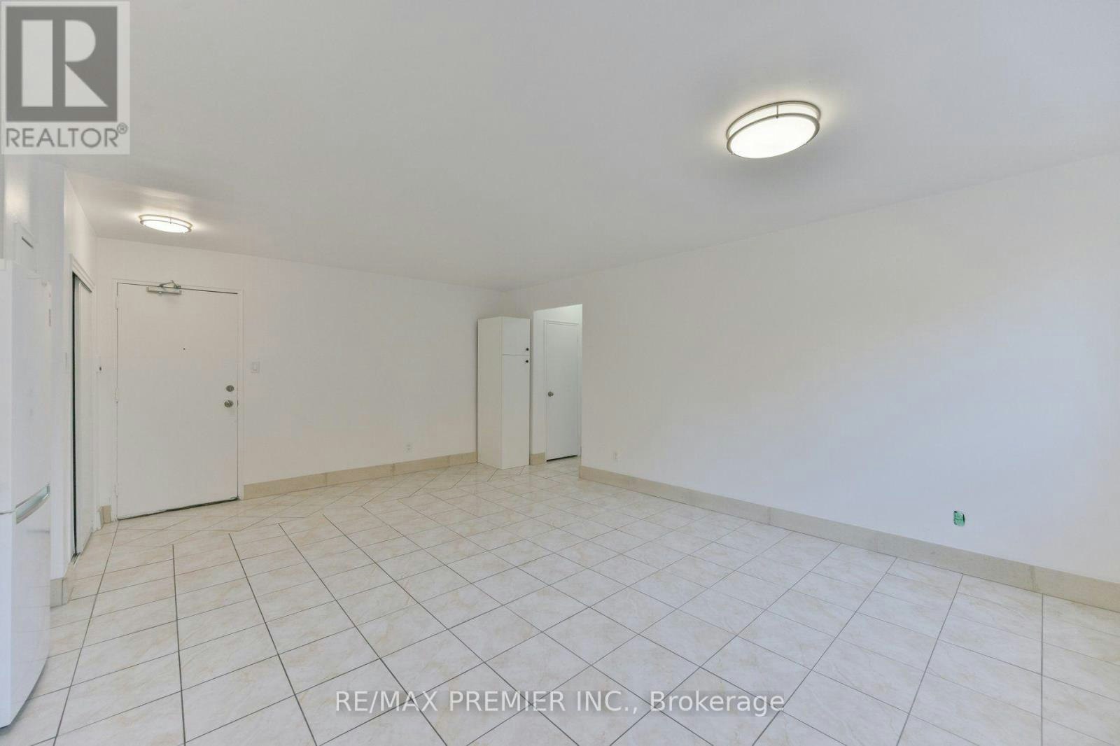 101-10 Ellison Avenue, Toronto, ON, M3H 2J6 - 5