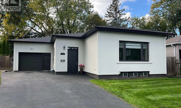 32 Davidson Road
