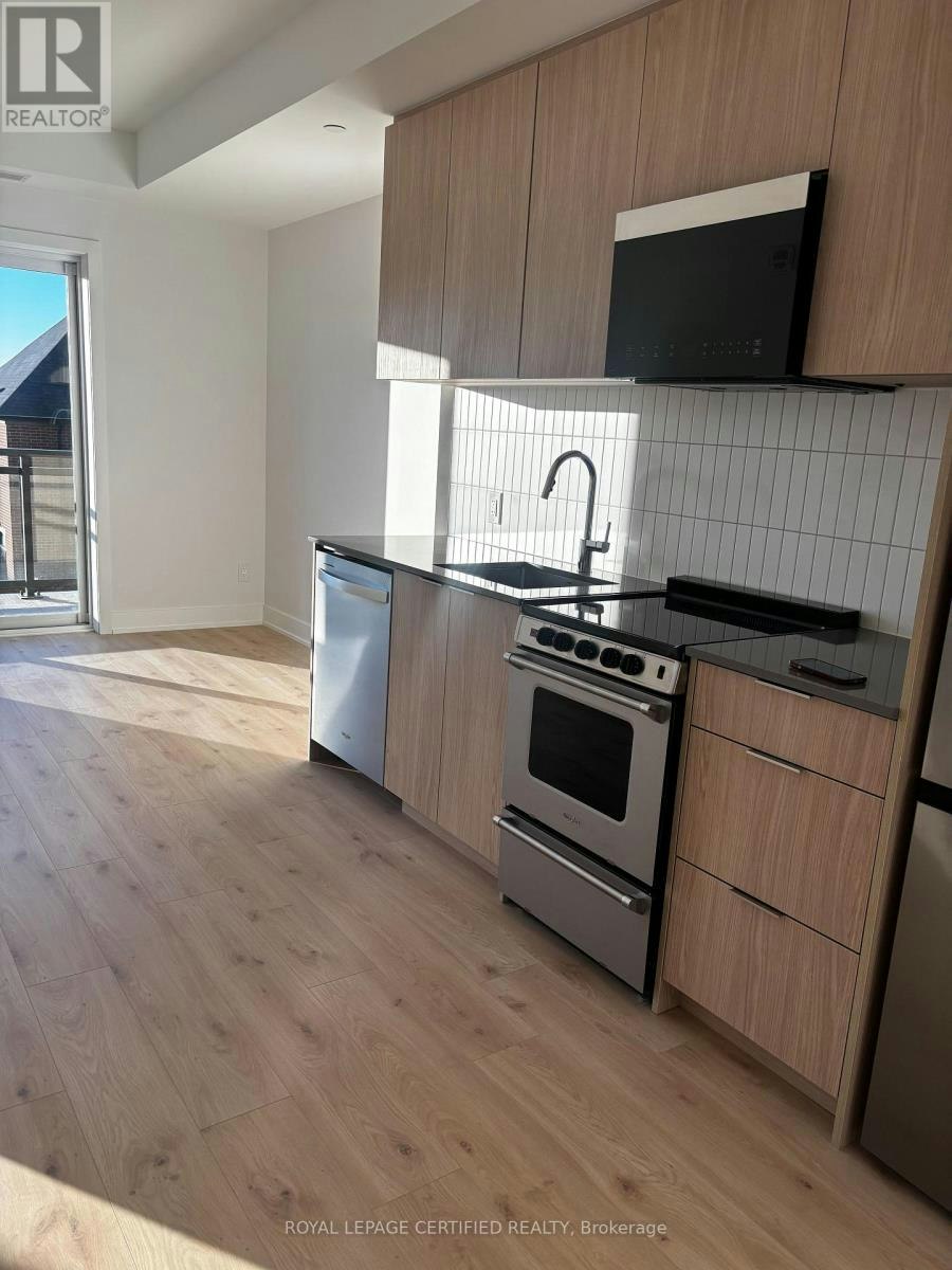 303-3008 William Cutmore Boulevard, Oakville, ON, L6H 7G1 - 3