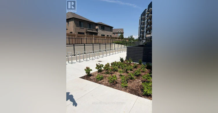223-3008 William Cutmore Boulevard, Oakville, ON, L6H 8E7 - 42