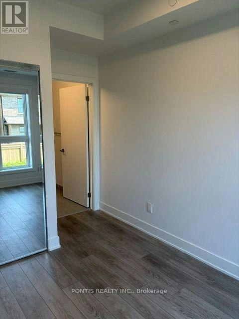 223-3008 William Cutmore Boulevard, Oakville, ON, L6H 8E7 - 4