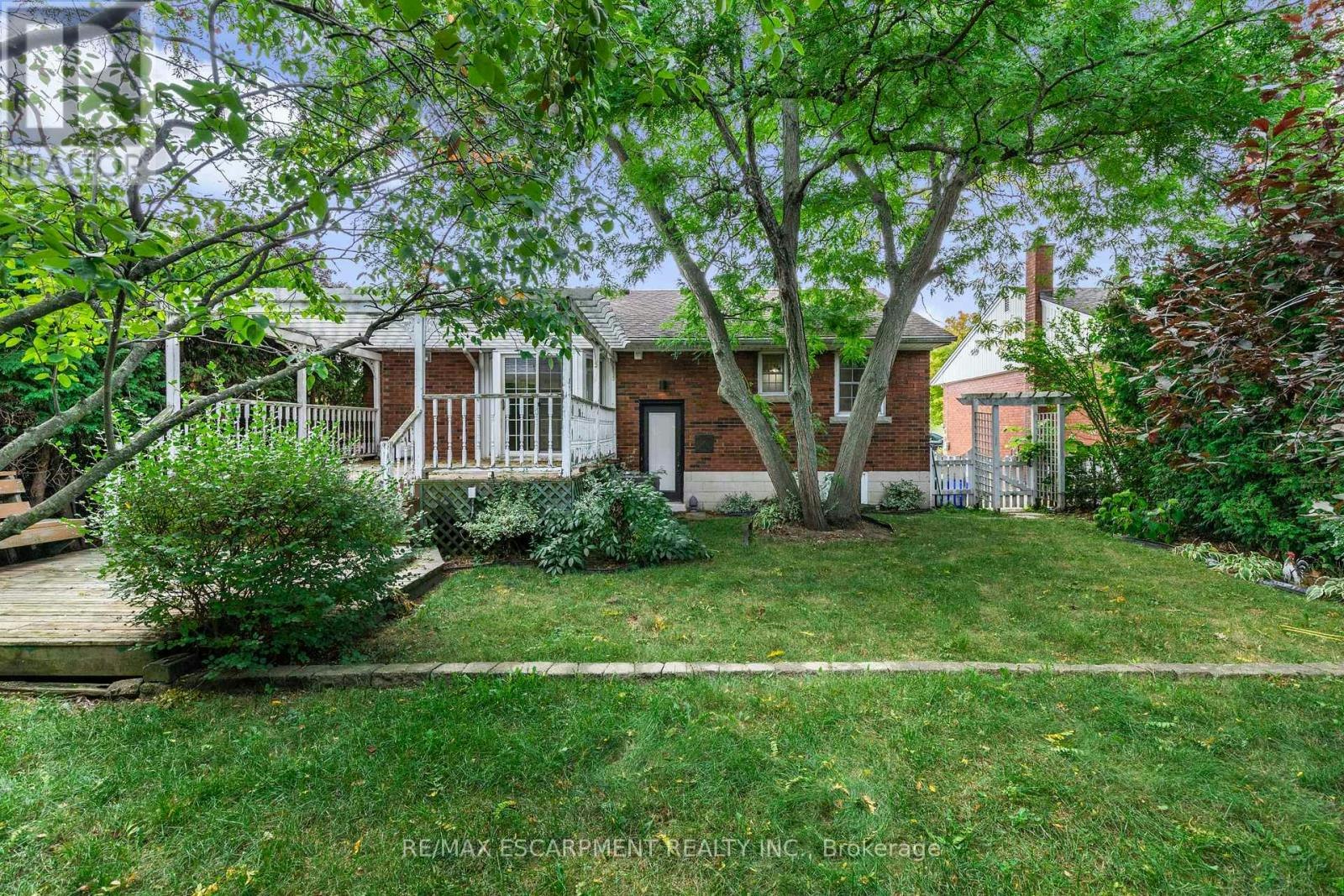 MAIN-71 Organ Crescent, Hamilton, ON, L8T 1Y8 - 19