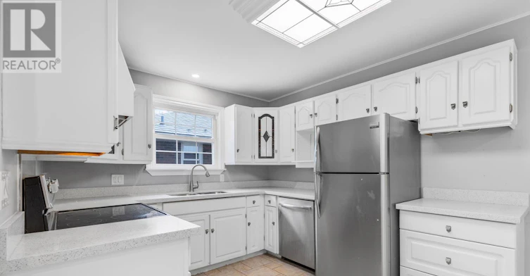 MAIN-71 Organ Crescent, Hamilton, ON, L8T 1Y8 - 9