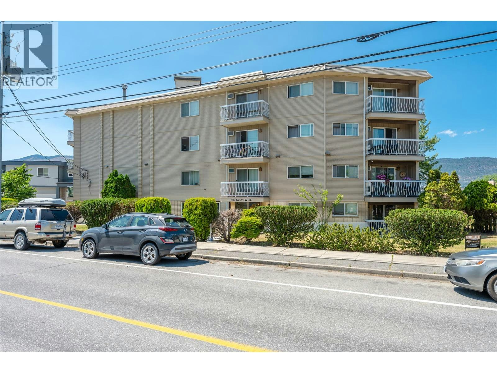 203-803 Fairview Road, Penticton, BC, V2A 5Y7