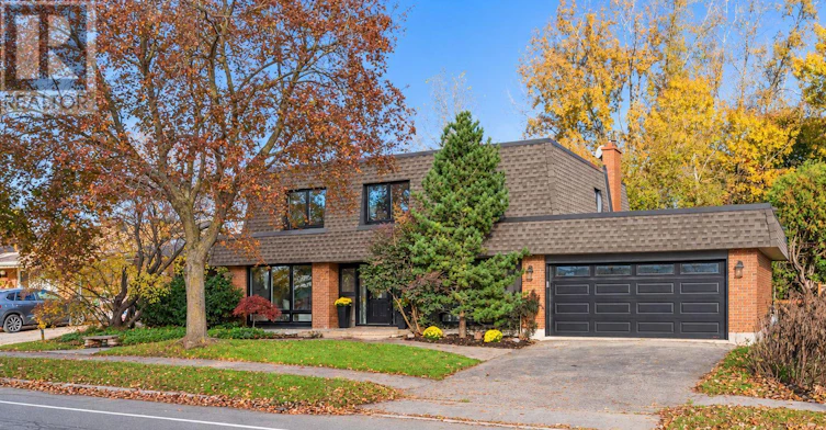 905 Plante Drive, Ottawa, ON, K1V 9E3