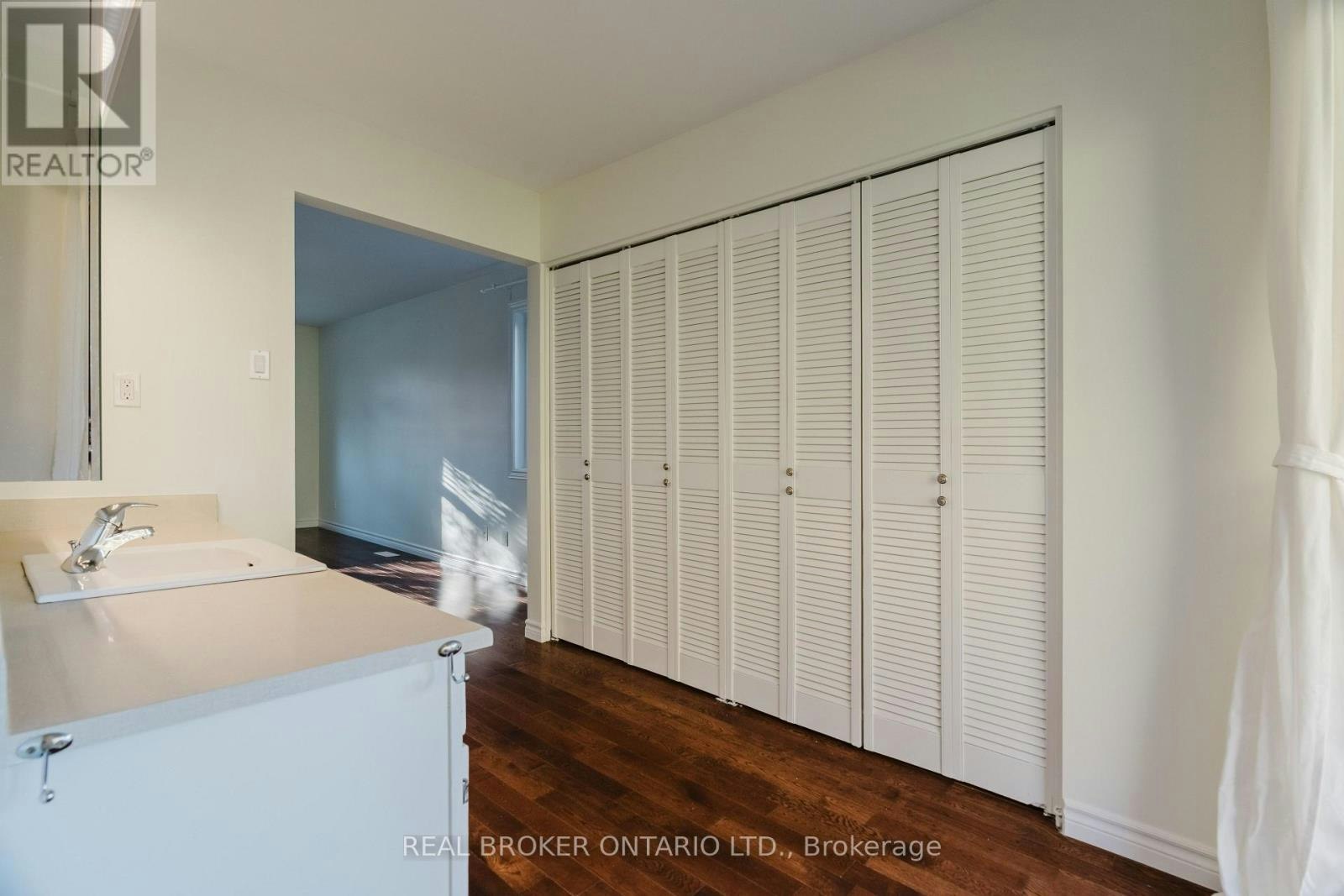 905 Plante Drive, Ottawa, ON, K1V 9E3 - 25